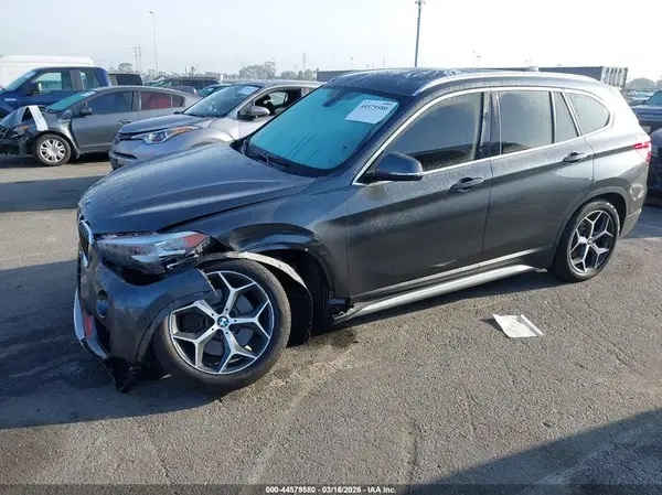 WBXHU7C3XJ5L06362 2018 BMW X1 - Image 2
