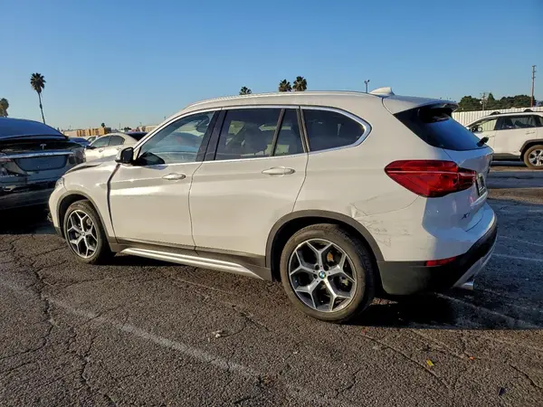 WBXHU7C3XJ5L08080 2018 BMW X1 - Image 2