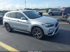 WBXHU7C3XJ5L09617 2018 BMW X1