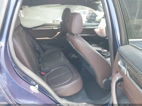 WBXHU7C50K3H45135 2019 BMW X1 - Image 8