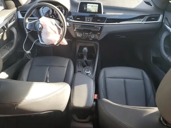 WBXHU7C50K3H46236 2019 BMW X1 - Image 8