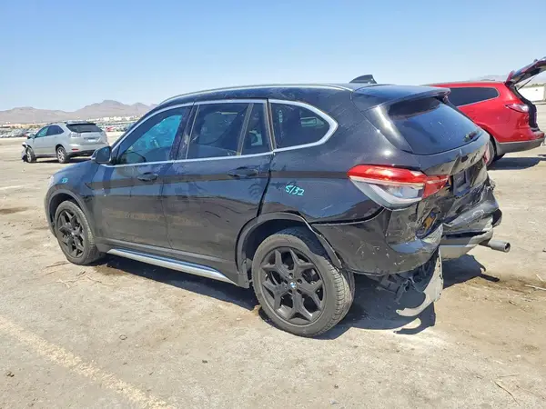 WBXHU7C50K3H46642 2019 BMW X1 - Image 2