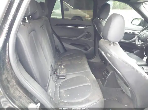 WBXHU7C50K5L11475 2019 BMW X1 - Image 8