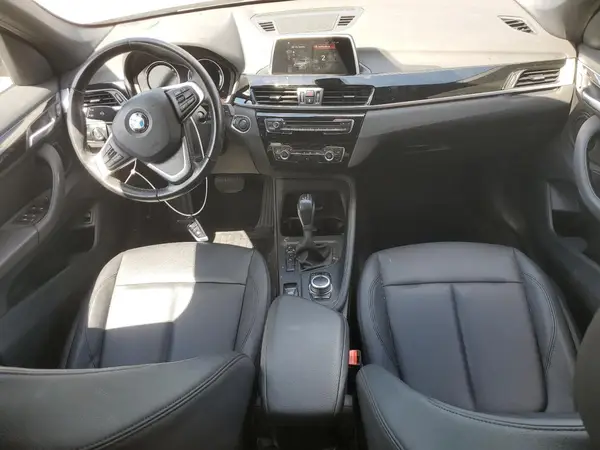 WBXHU7C51K3H45287 2019 BMW X1 - Image 8
