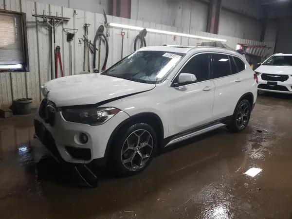 WBXHU7C51K3H46522 2019 BMW X1 - Image 1