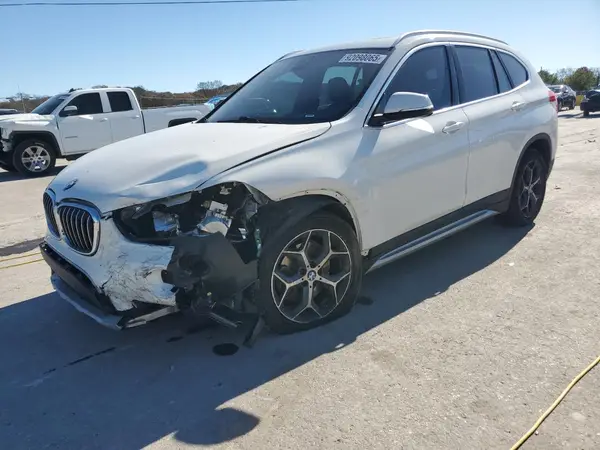 WBXHU7C51K5L10190 2019 BMW X1 - Image 1