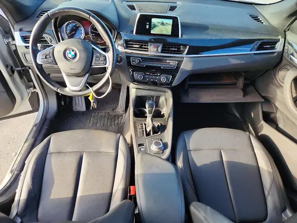 WBXHU7C52K5L10649 2019 BMW X1 - Image 8