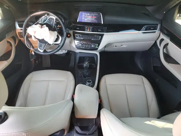 WBXHU7C53K3H45694 2019 BMW X1 - Image 8