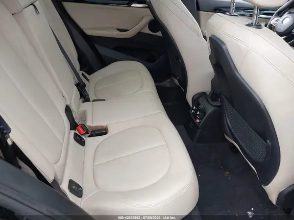 WBXHU7C53K5L10126 2019 BMW X1 - Image 8