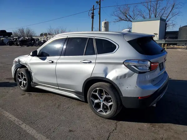 WBXHU7C54K3H44425 2019 BMW X1 - Image 2