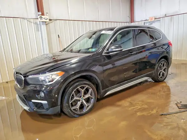 WBXHU7C54K3H44781 2019 BMW X1 - Image 1