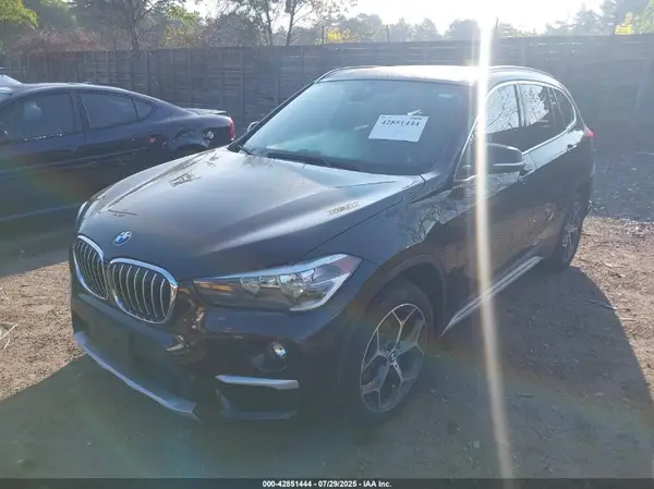 WBXHU7C54K5L10507 2019 BMW X1 - Image 2