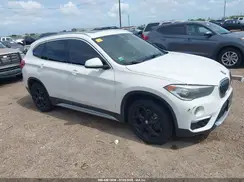 WBXHU7C54K5L10880 2019 BMW X1