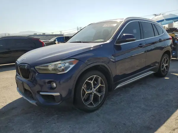 WBXHU7C54K5L12323 2019 BMW X1 - Image 1