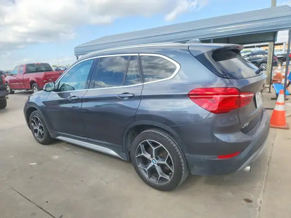 WBXHU7C56K3H44457 2019 BMW X1 - Image 2