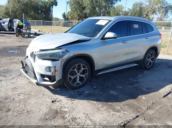 WBXHU7C56K3H46306 2019 BMW X1 - Image 2