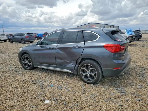 WBXHU7C57K5L12008 2019 BMW X1 - Image 2