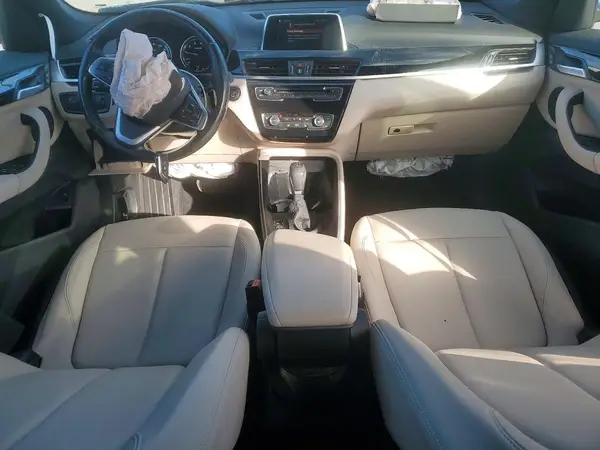 WBXHU7C58K3H44671 2019 BMW X1 - Image 8