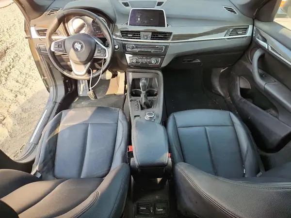 WBXHU7C58K3H45075 2019 BMW X1 - Image 8