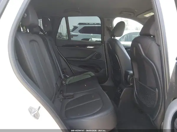 WBXHU7C58K3H46212 2019 BMW X1 - Image 8