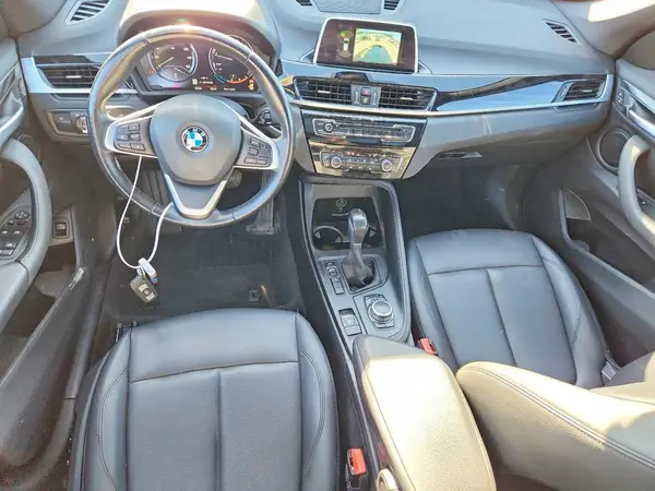 WBXHU7C58K5L10929 2019 BMW X1 - Image 8