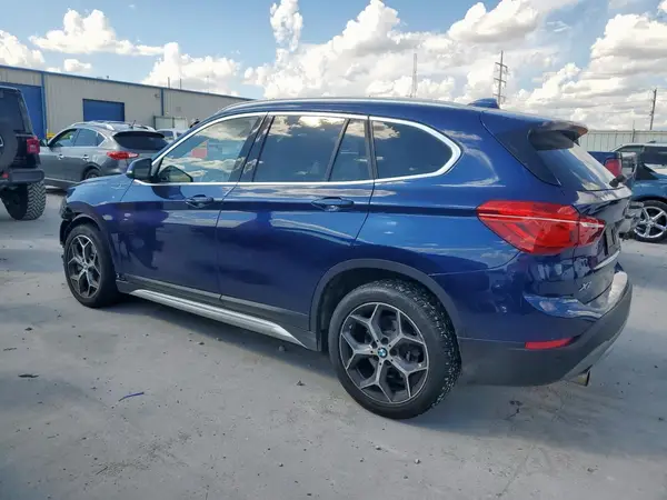 WBXHU7C59K3H44789 2019 BMW X1 - Image 2