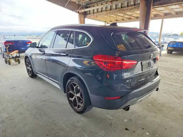 WBXHU7C5XK3H46034 2019 BMW X1 - Image 2
