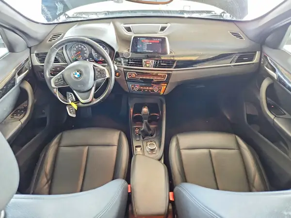 WBXHU7C5XK3H46034 2019 BMW X1 - Image 8