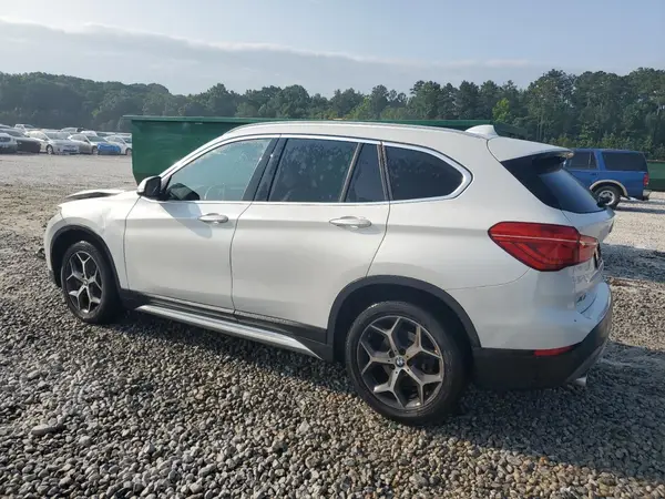 WBXHU7C5XK3H46292 2019 BMW X1 - Image 2