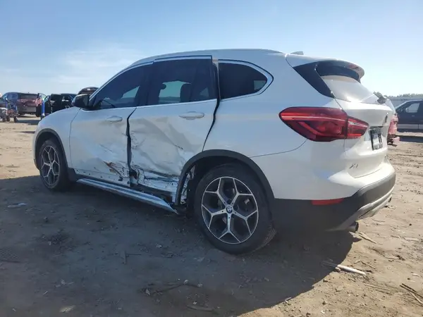 WBXHU7C5XK5L10625 2019 BMW X1 - Image 2