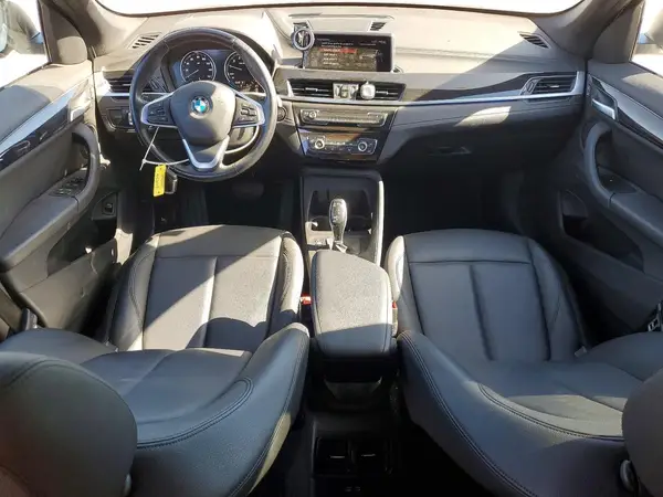 WBXJG7C00M5S27916 2021 BMW X1 - Image 8
