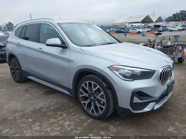 WBXJG7C00M5S58454 2021 BMW X1 - Image 1