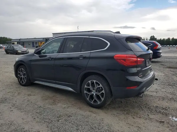 WBXJG7C00M5T40281 2021 BMW X1 - Image 2