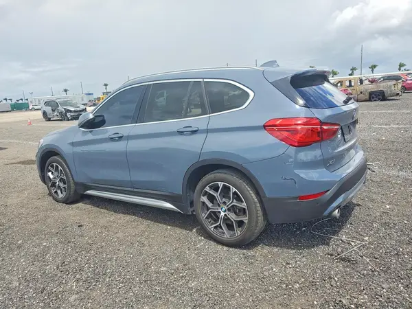 WBXJG7C00M5T52494 2021 BMW X1 - Image 2
