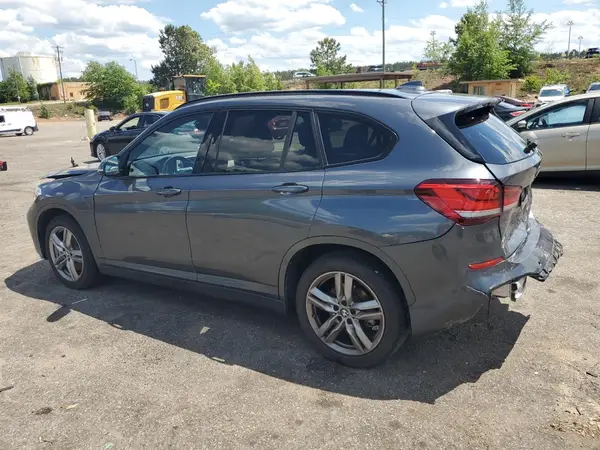 WBXJG7C00M5T64693 2021 BMW X1 - Image 2