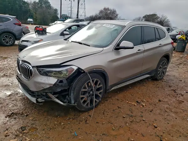 WBXJG7C00M5U23810 2021 BMW X1 - Image 1