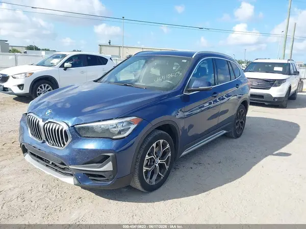 WBXJG7C00N5U88397 2022 BMW X1 - Image 2