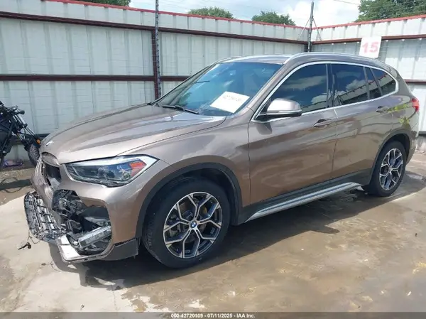 WBXJG7C01L5P62266 2020 BMW X1 - Image 2