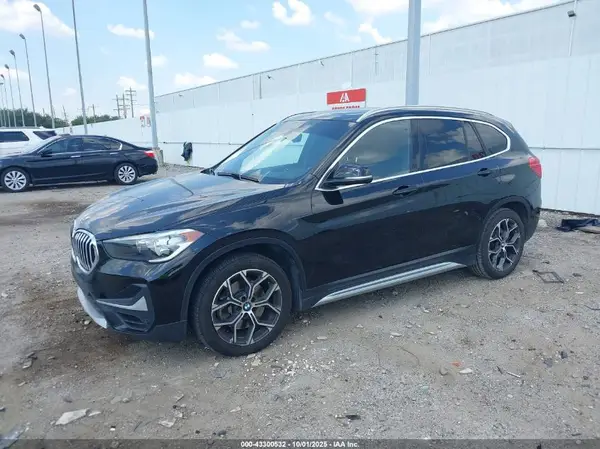 WBXJG7C01L5R71958 2020 BMW X1 - Image 2
