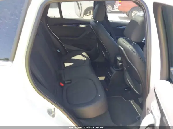 WBXJG7C01M5S55482 2021 BMW X1 - Image 8