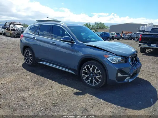 WBXJG7C01M5S66837 2021 BMW X1 - Image 1
