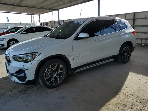 WBXJG7C01M5T08696 2021 BMW X1 - Image 1