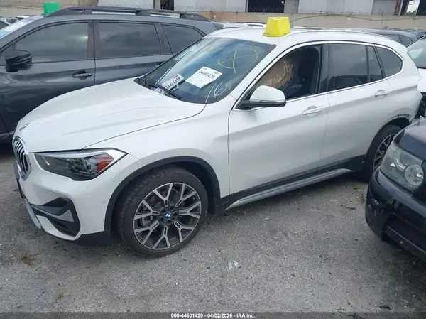 WBXJG7C01M5T19102 2021 BMW X1 - Image 2