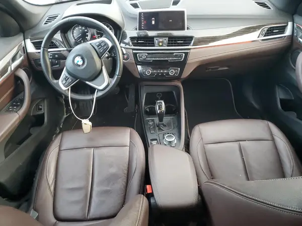 WBXJG7C01M5U26960 2021 BMW X1 - Image 8