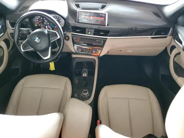 WBXJG7C02M5S30154 2021 BMW X1 - Image 8