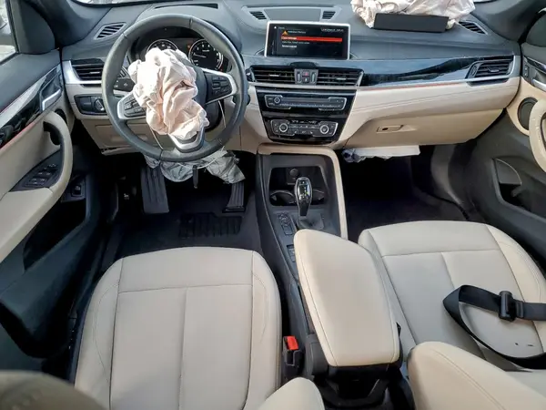 WBXJG7C02M5S30493 2021 BMW X1 - Image 8