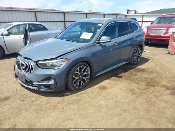 WBXJG7C02M5S56317 2021 BMW X1 - Image 2