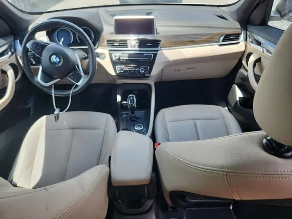 WBXJG7C02M5S78320 2021 BMW X1 - Image 8