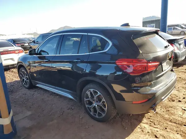 WBXJG7C02M5T20324 2021 BMW X1 - Image 2