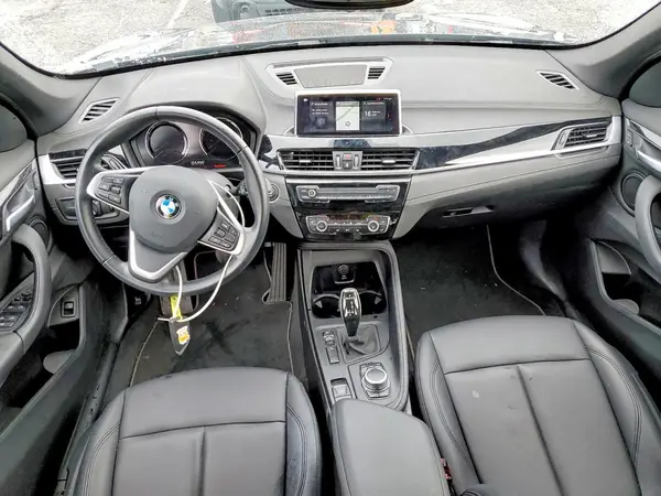 WBXJG7C02N5V40645 2022 BMW X1 - Image 8